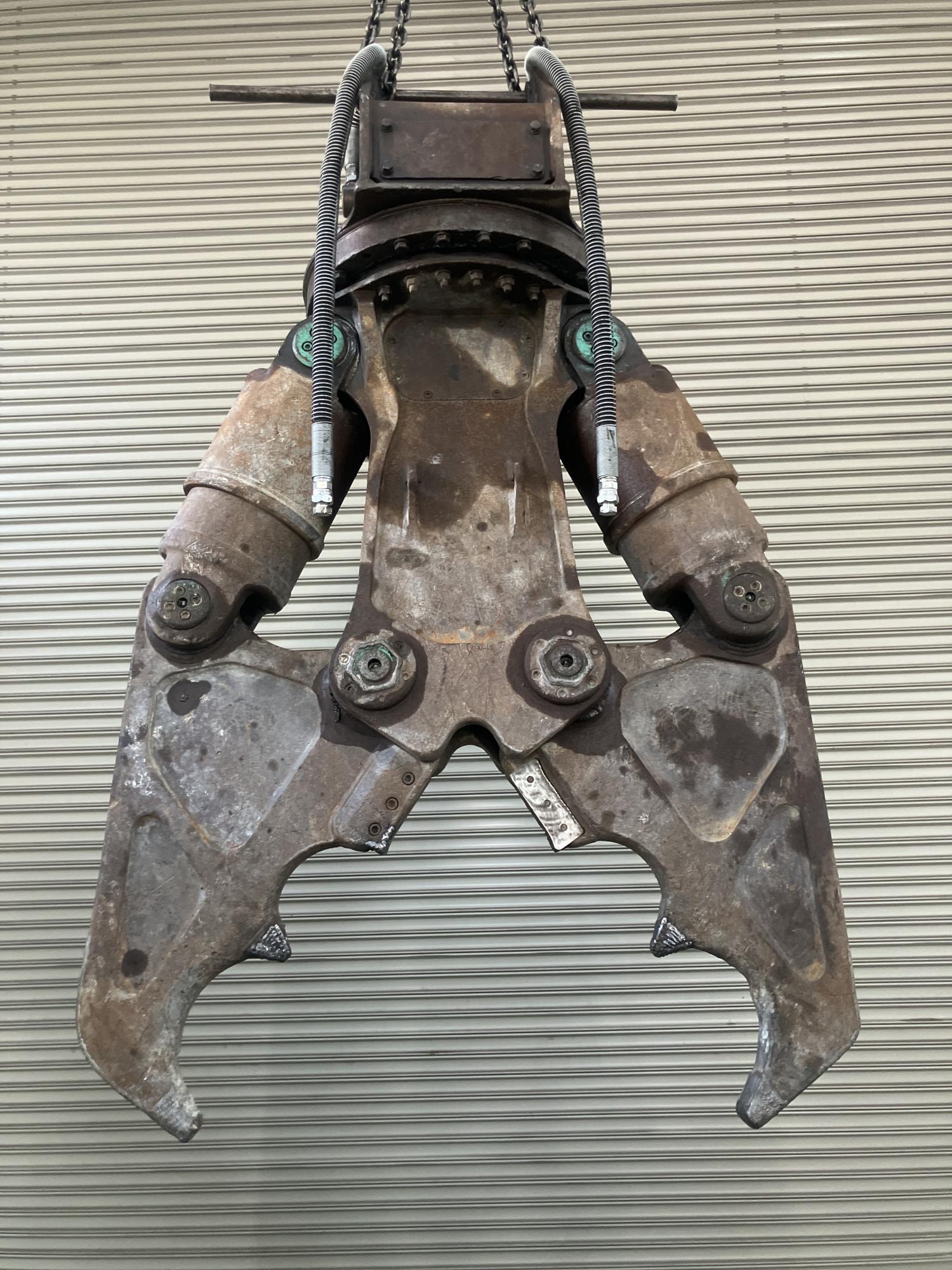 タグチ認定中古 ツインシリンダ　D大割機　10～14ton　D-131A