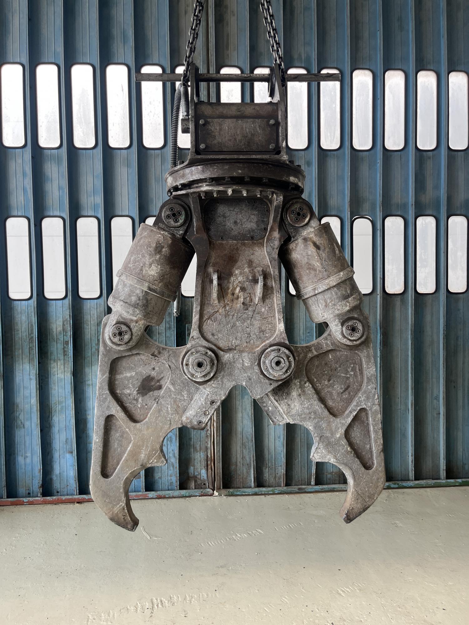 タグチ認定中古 ツインシリンダ　D大割機　10～14ton　D-131A