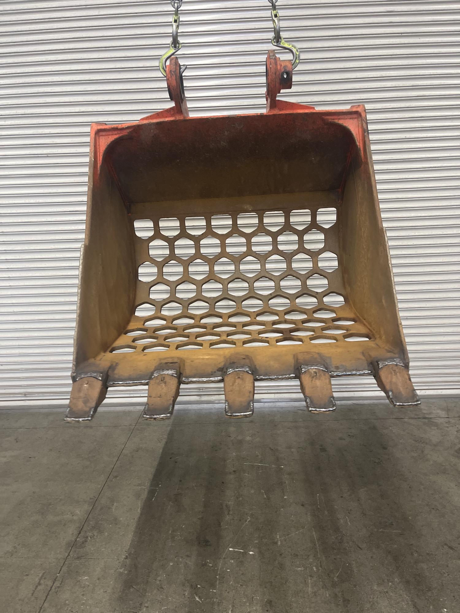 タグチ認定中古 ハニカムスケルトンバケット　20～22ton　HSK-200　HEX120