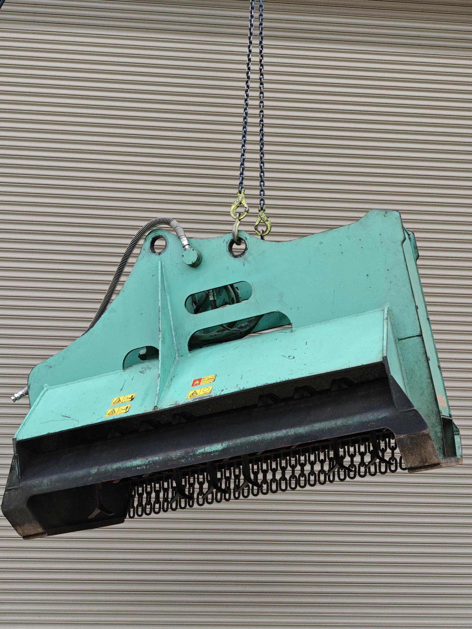 タグチ認定中古 雑木&草刈り機　クサカルゴン　10～14ton　KS-122