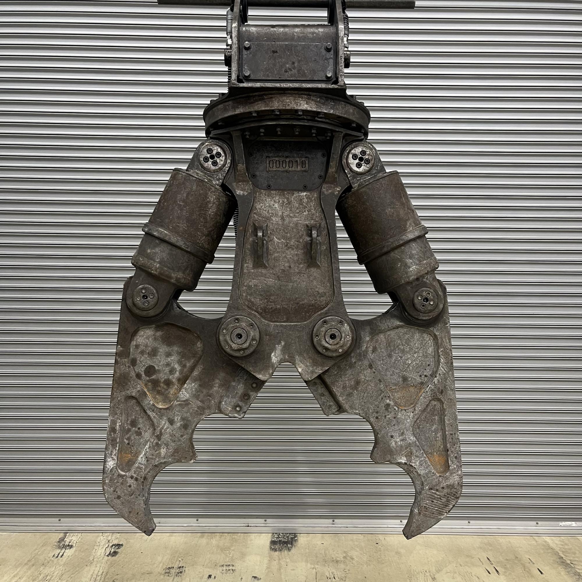タグチ認定中古 ツインシリンダ　D大割機　10～14ton　D-131A