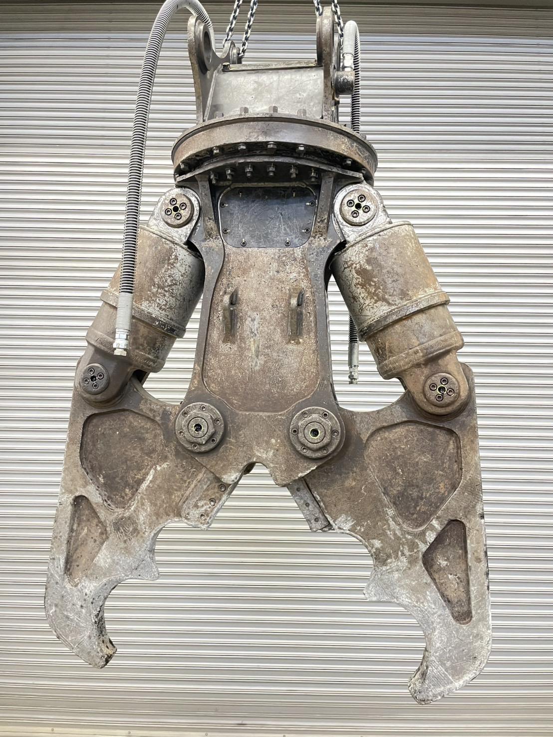 タグチ認定中古 ツインシリンダ　D大割機　10～14ton　D-131A