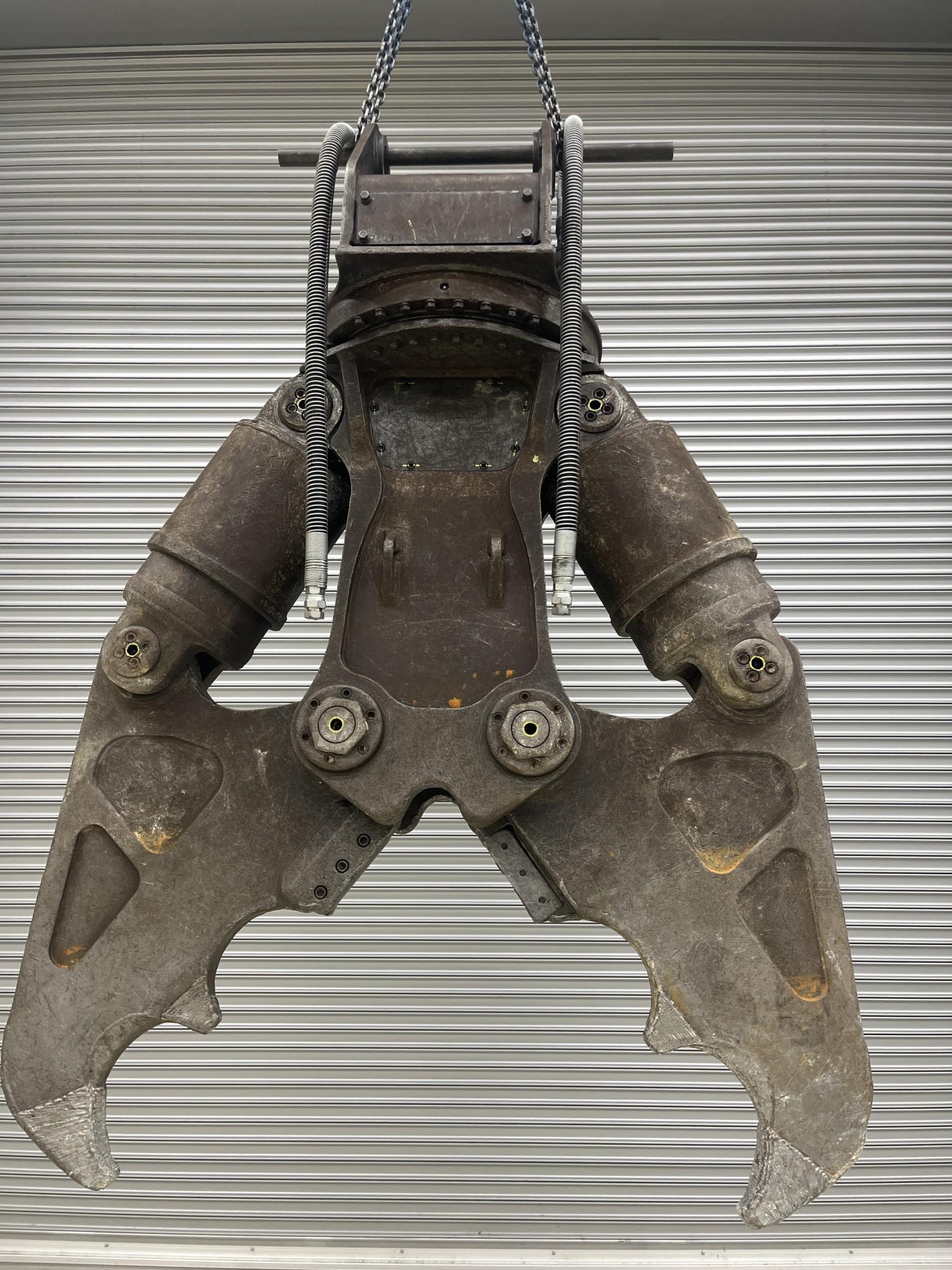 タグチ認定中古 ツインシリンダ　D大割機　20～22ton　D-211A