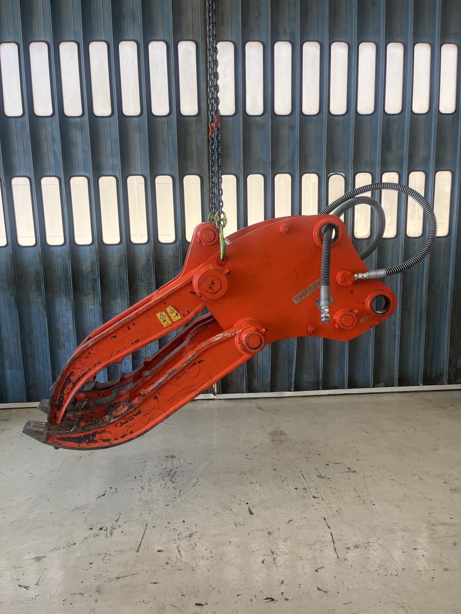 タグチ認定中古 首振りグラスパー　20～22ton　GV-202L