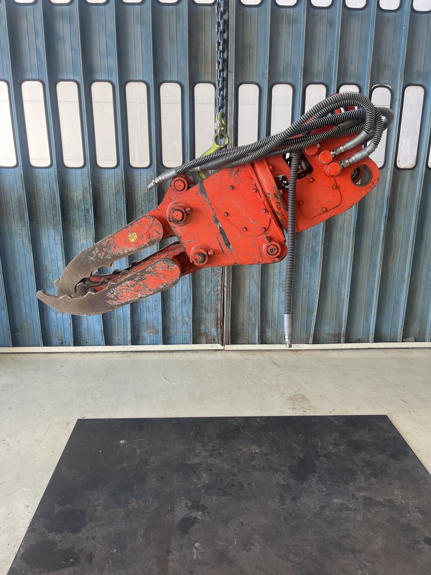 タグチ認定中古 全旋回グラスパー　3～4ton　GV-30S