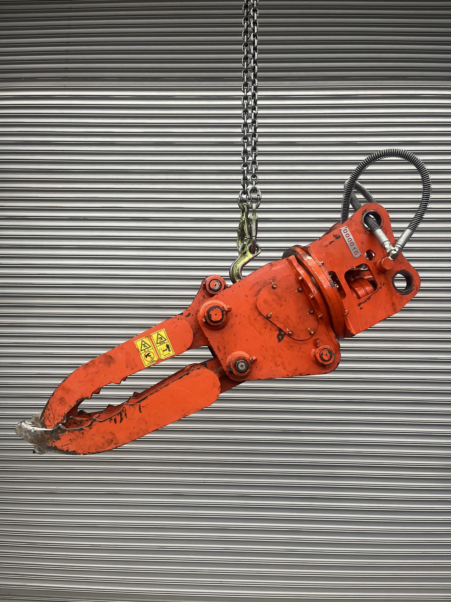 タグチ認定中古 全旋回グラスパーVSC 3～4ton GV-32SC
