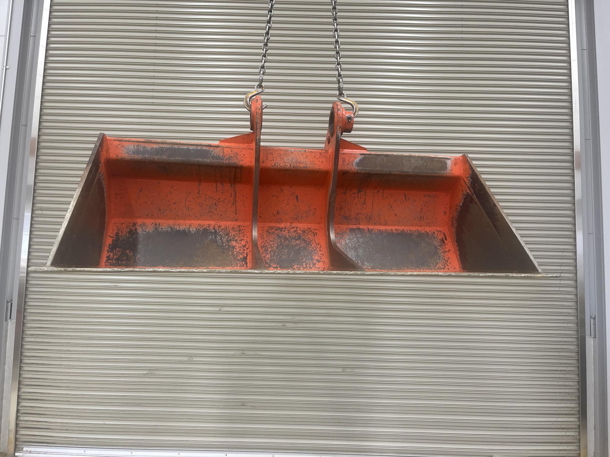 タグチ認定中古 法面バケット　20～22ton　Y1-200