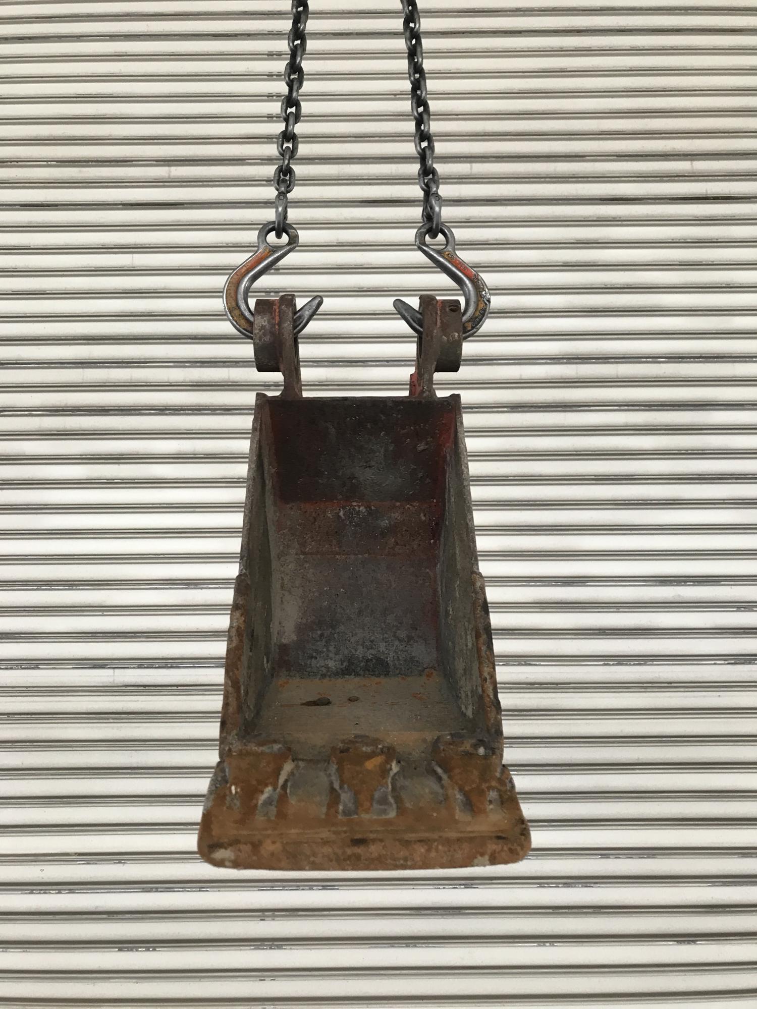 タグチ認定中古 狭幅バケット　1.2～2.5ton　250幅