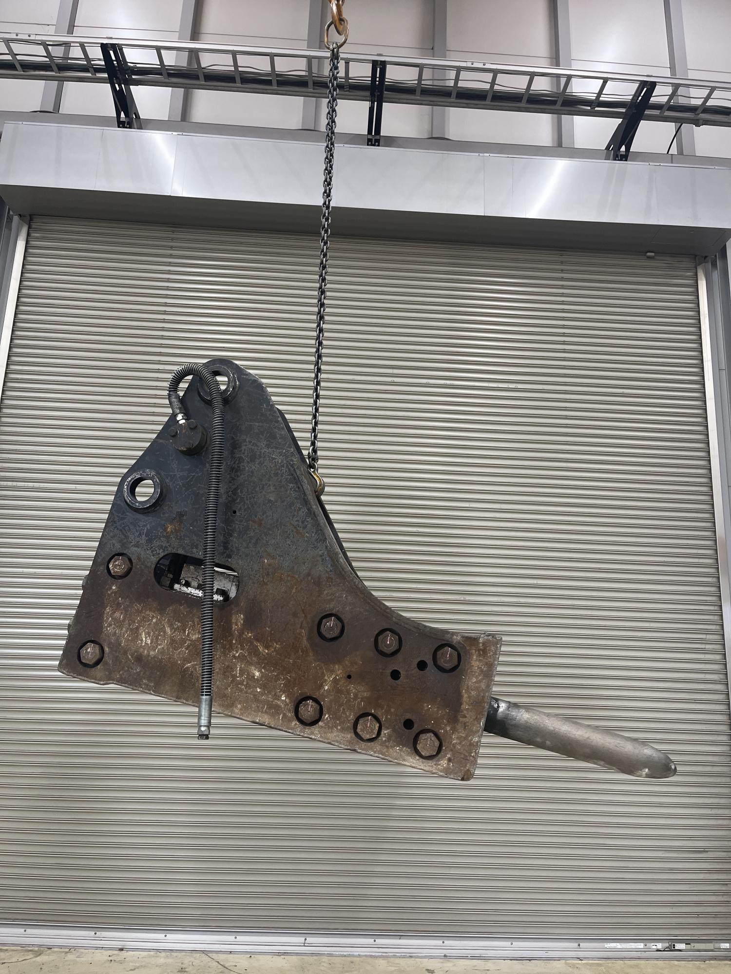 タグチ認定中古 サイドマウント　GBブレーカー　20～22ton　GBS-210