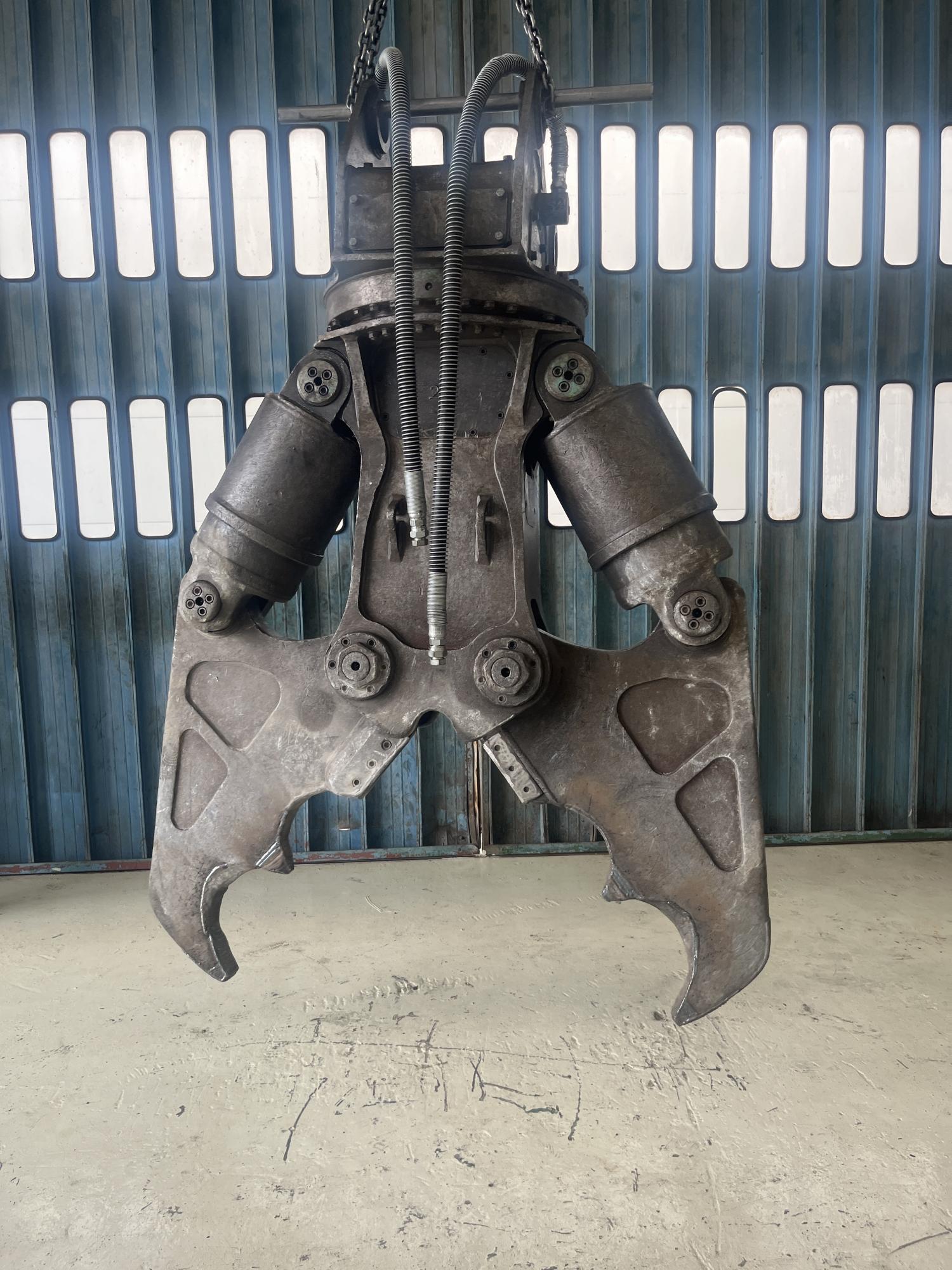 タグチ認定中古 ツインシリンダ　D大割機　20～22ton　D-211A