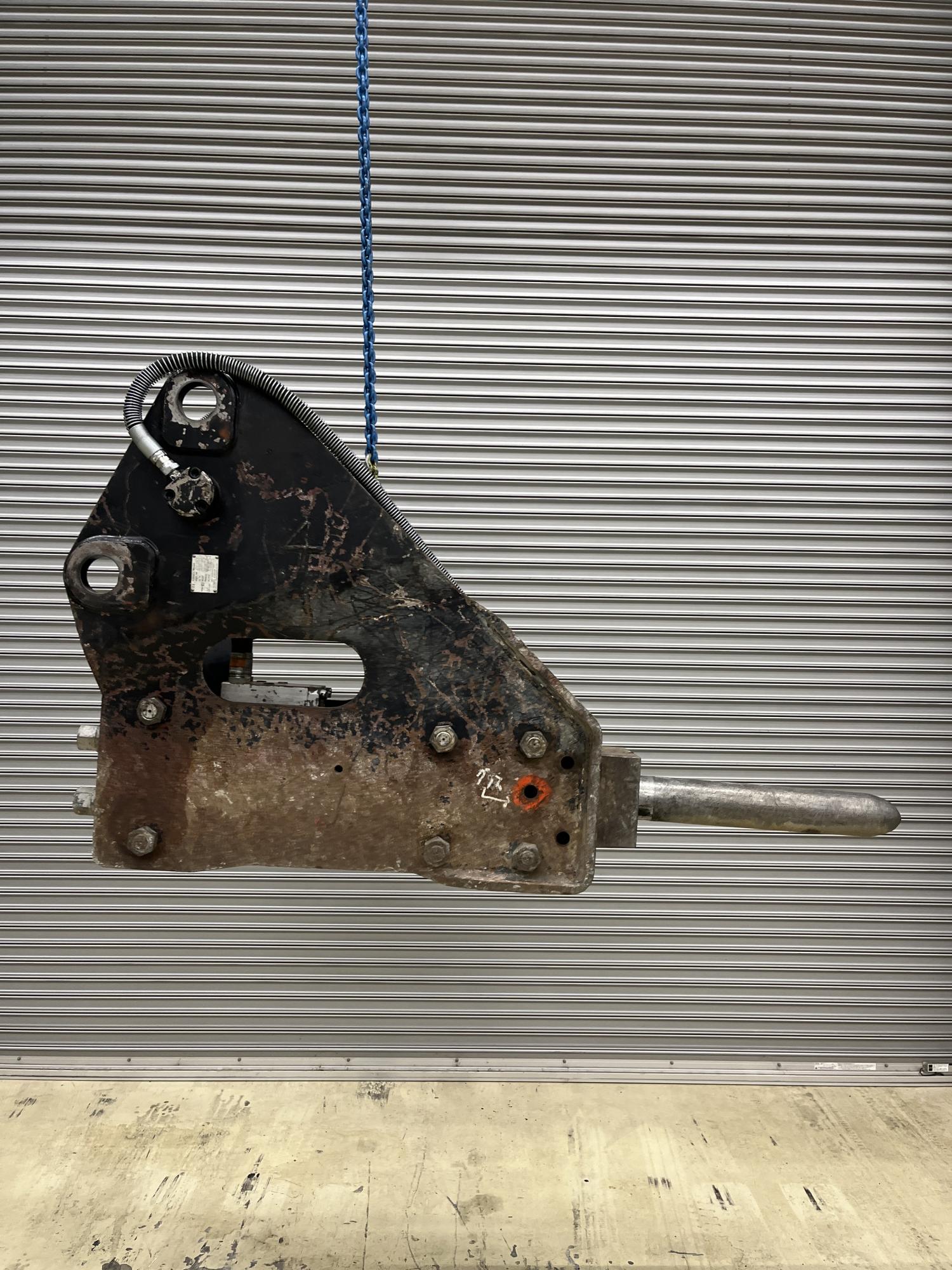 タグチ認定中古 サイドマウント　GBブレーカー　10～14ton　GBS-120