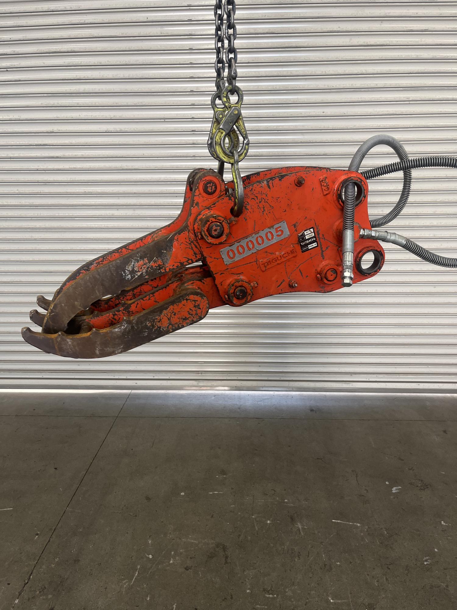 タグチ認定中古 首振りグラスパー　1.2～2.5ton　GV-17L