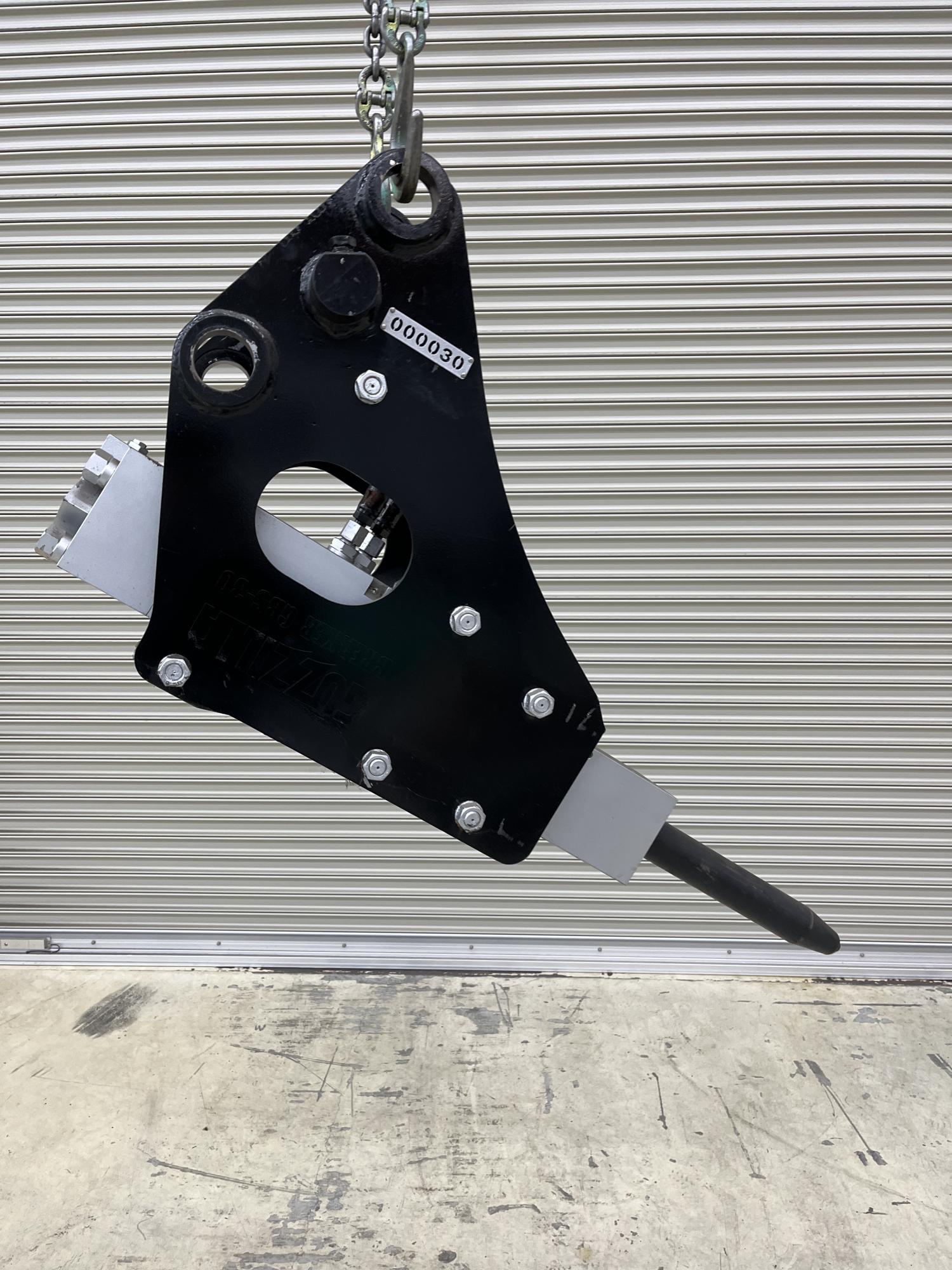 タグチ認定中古 サイドマウント　GBブレーカー　3～4ton　GBS-30