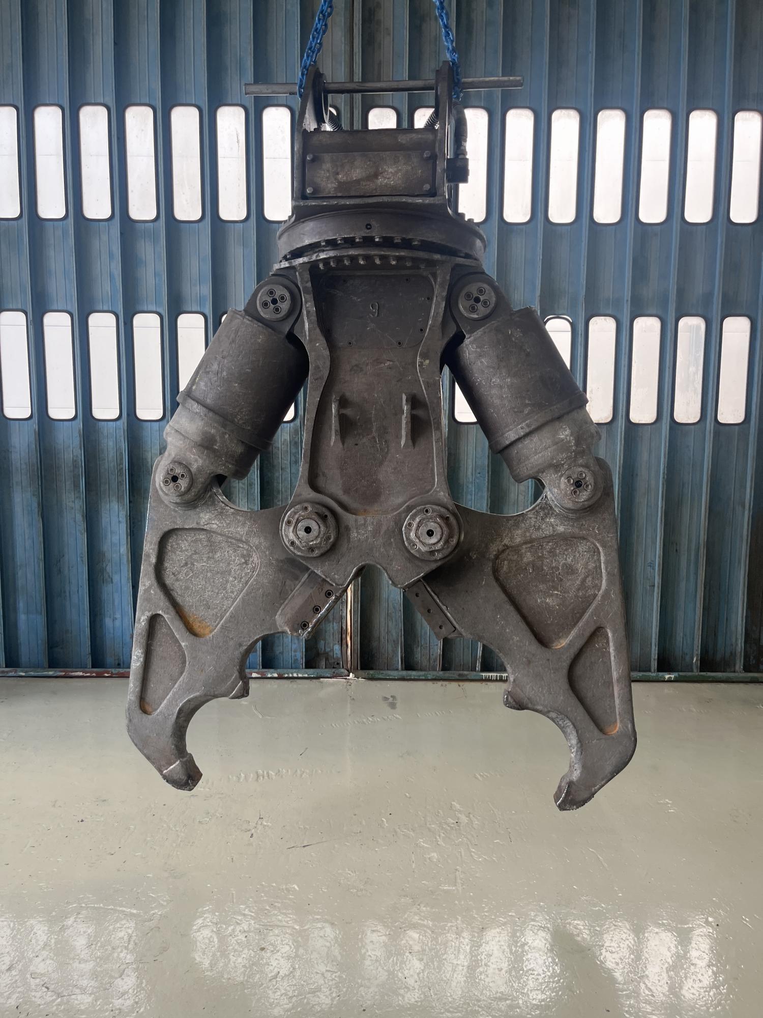 タグチ認定中古 ツインシリンダ　D大割機　20～22ton　D-211A