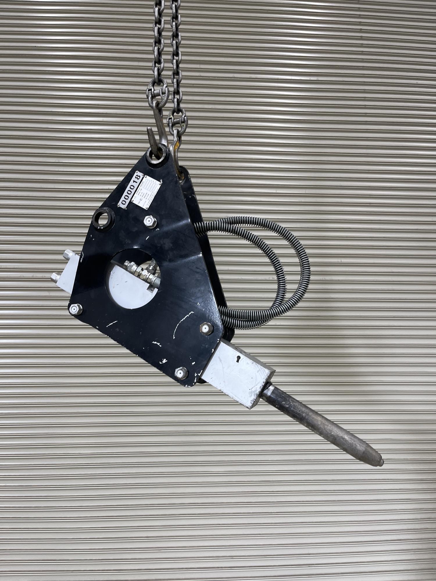 タグチ認定中古 サイドマウント　GBブレーカー　1.2～2.5ton　GBS-10