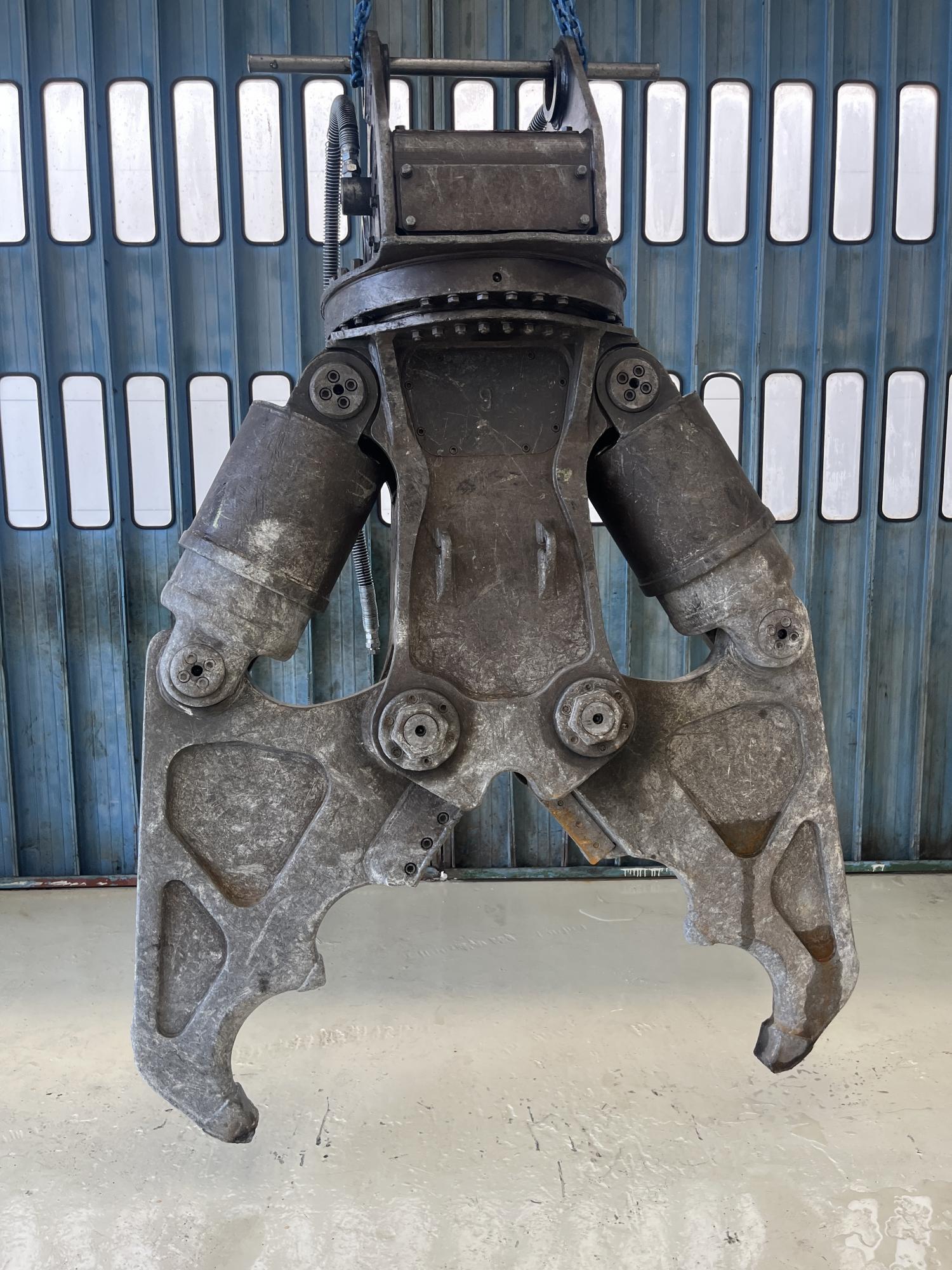 タグチ認定中古 ツインシリンダ　D大割機　20～22ton　D-211A