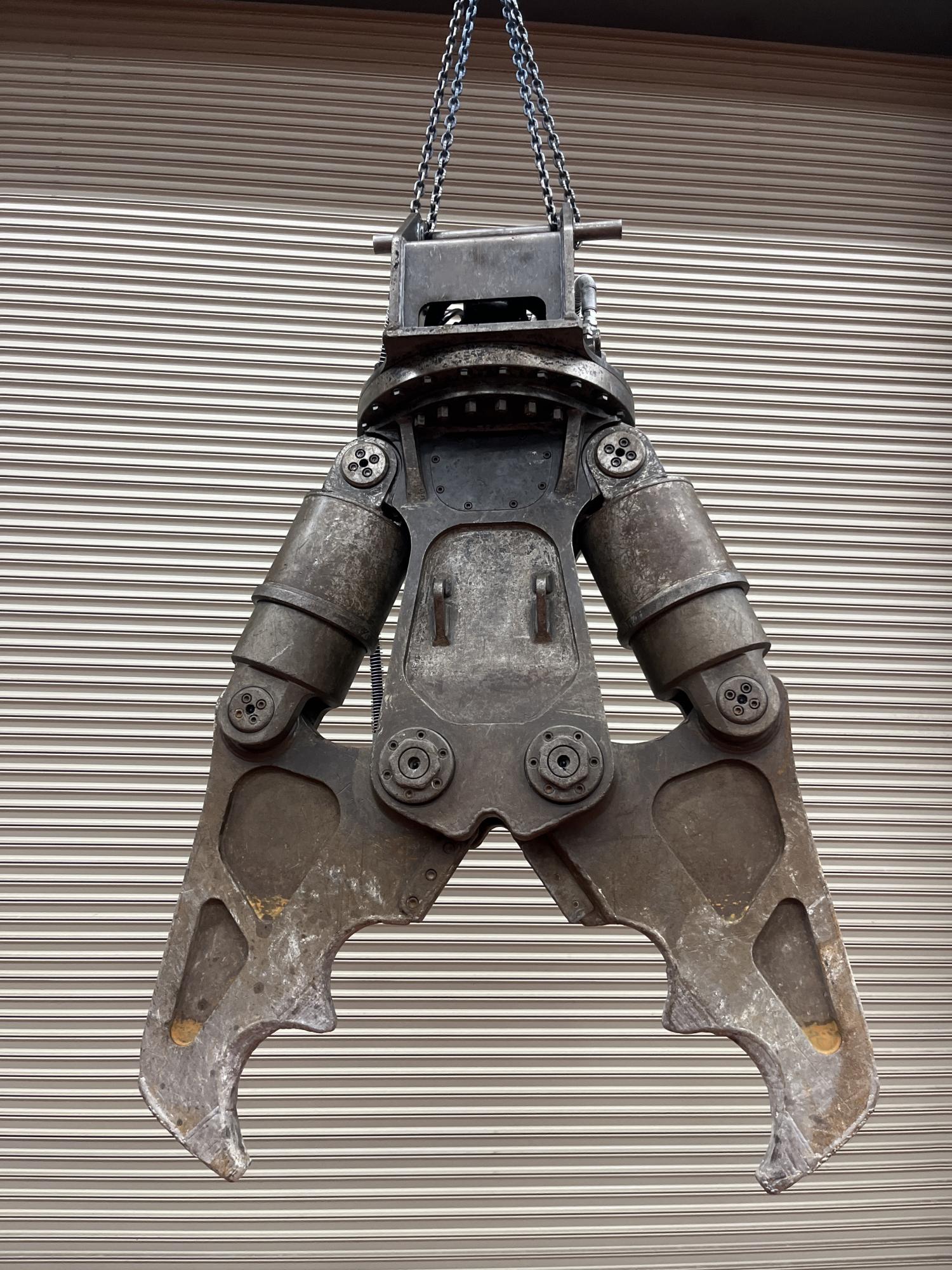 タグチ認定中古 ツインシリンダ　D大割機　自動・油圧旋回式　10～14ton　D-135AS