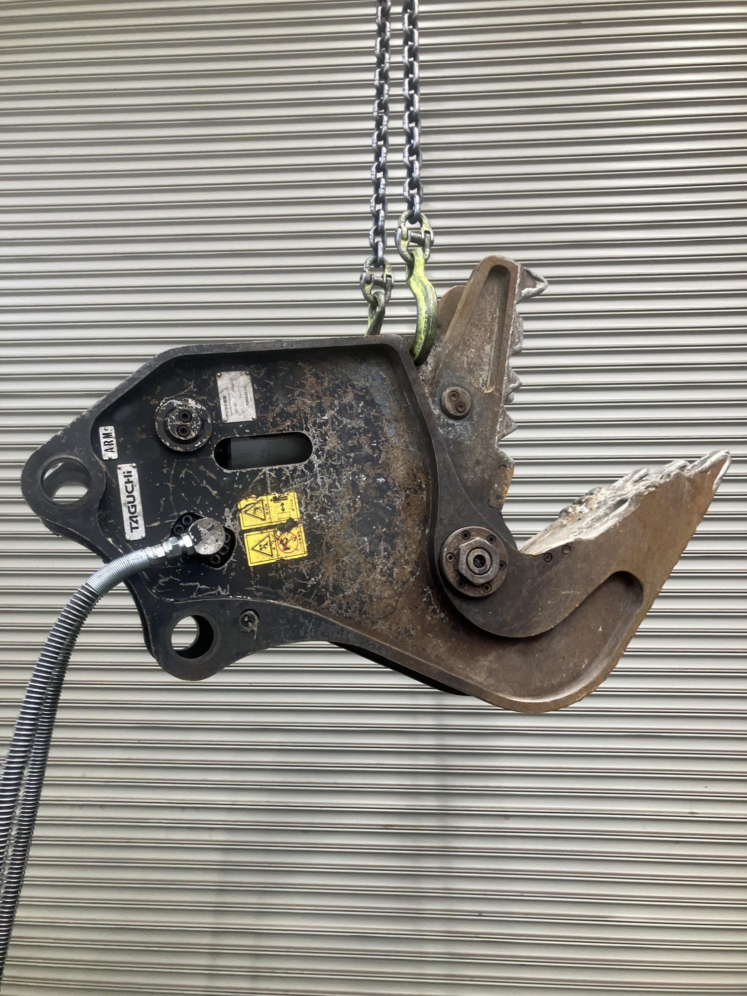 タグチ認定中古 コンクリート小割圧砕機　MC小割機　3～5ton　MC-36