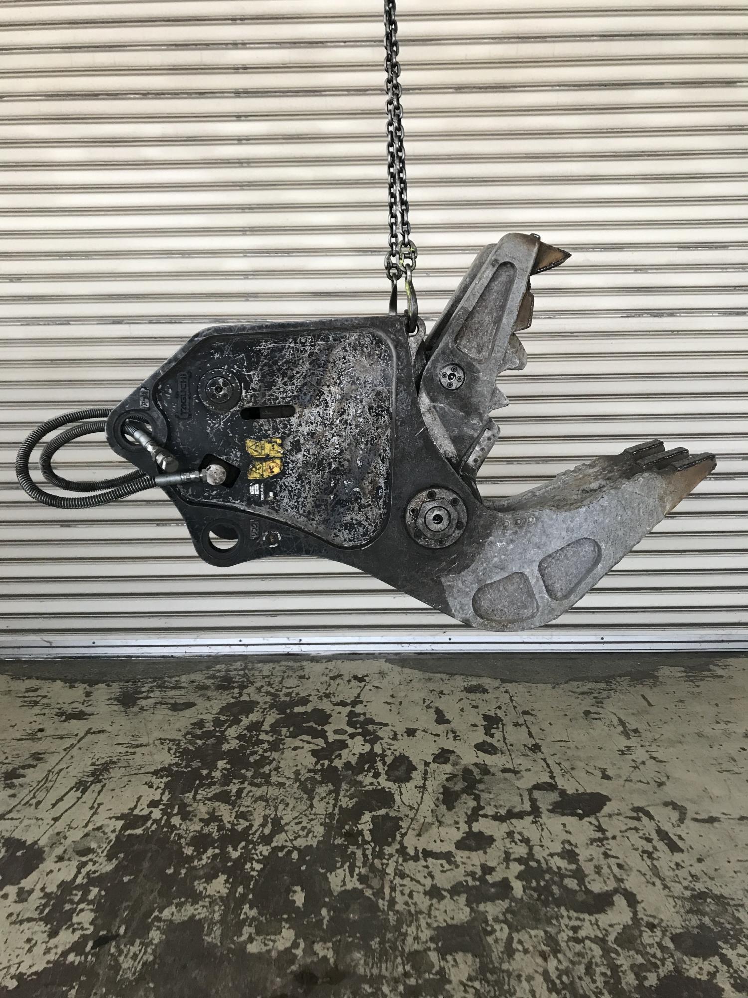 タグチ認定中古 コンクリート小割圧砕機　MC小割機　6～8ton　MC-75B