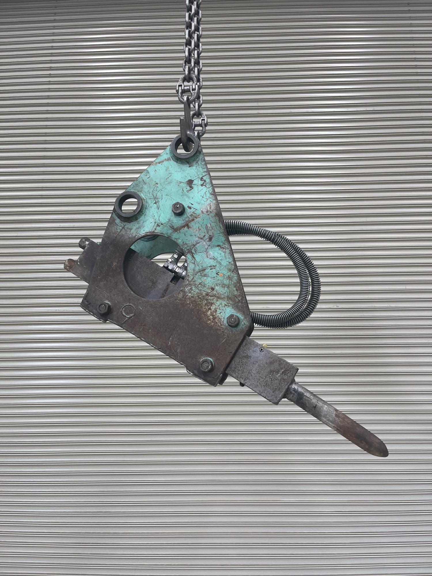 タグチ認定中古 油圧ブレーカー　1.2～2.5ton