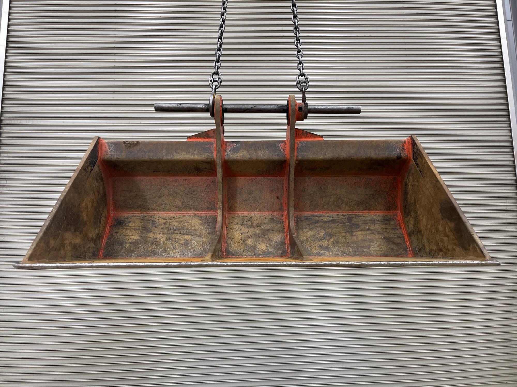 タグチ認定中古 法面バケット　10～14ton　Y1-122