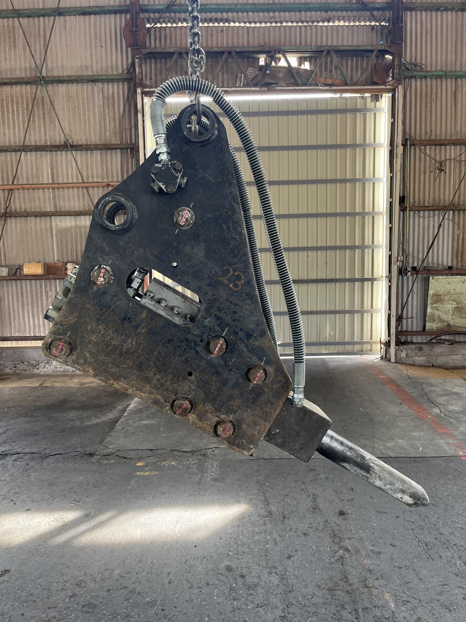タグチ認定中古 サイドマウント　GBブレーカー　6～8ton　GBS-60