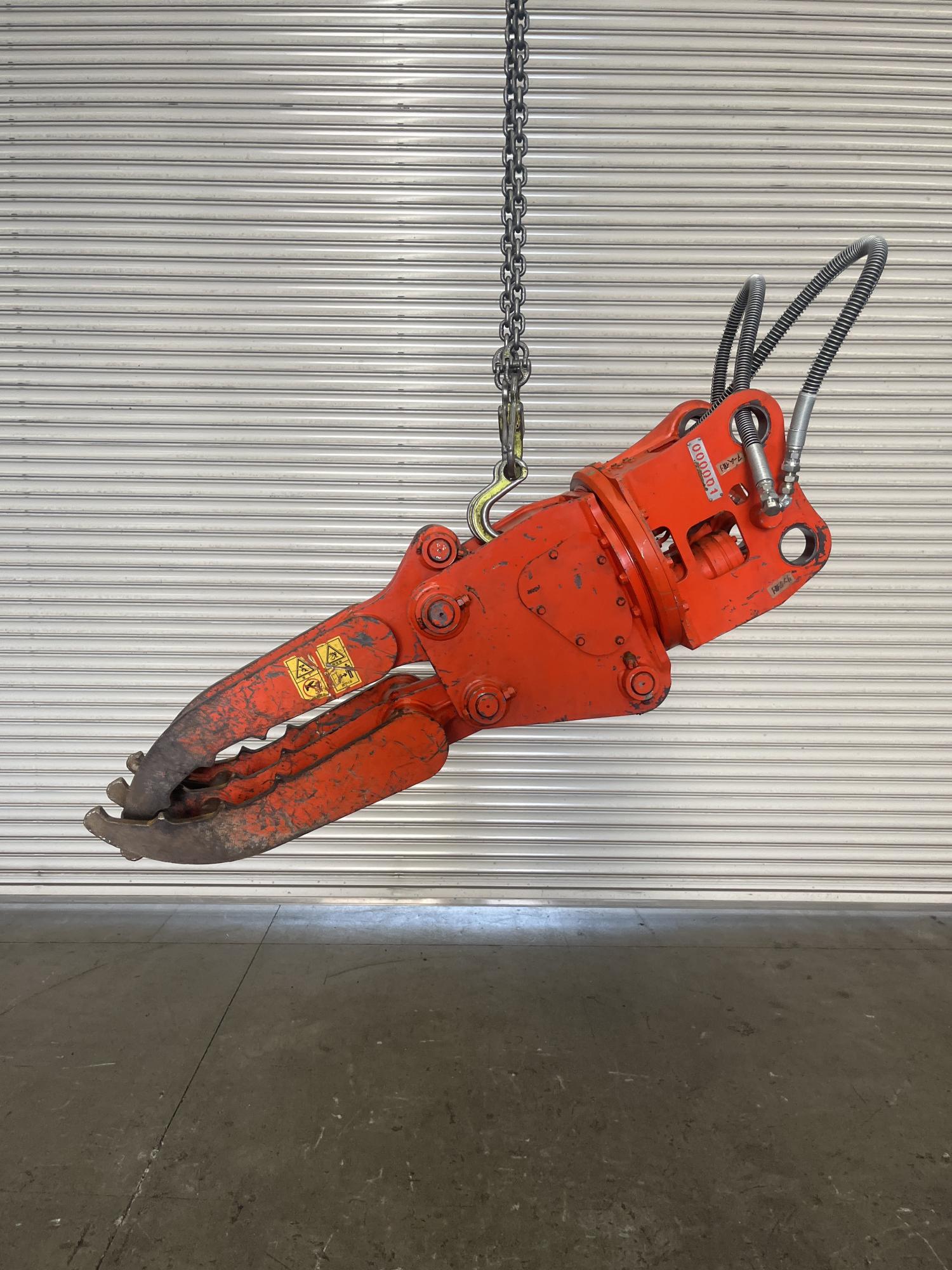タグチ認定中古 全旋回グラスパーVSC 3～4ton GV-32SC