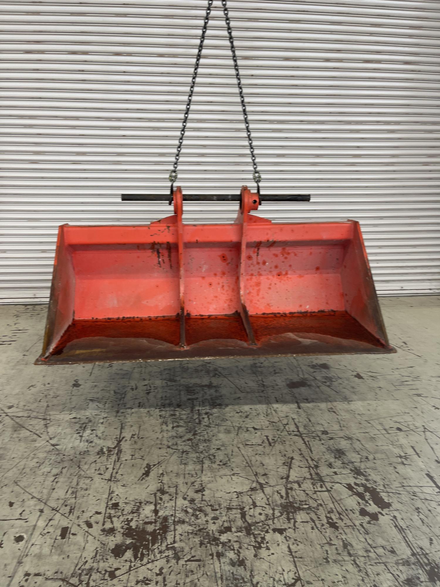 タグチ認定中古 法面バケット　20～22ton　Y1-200