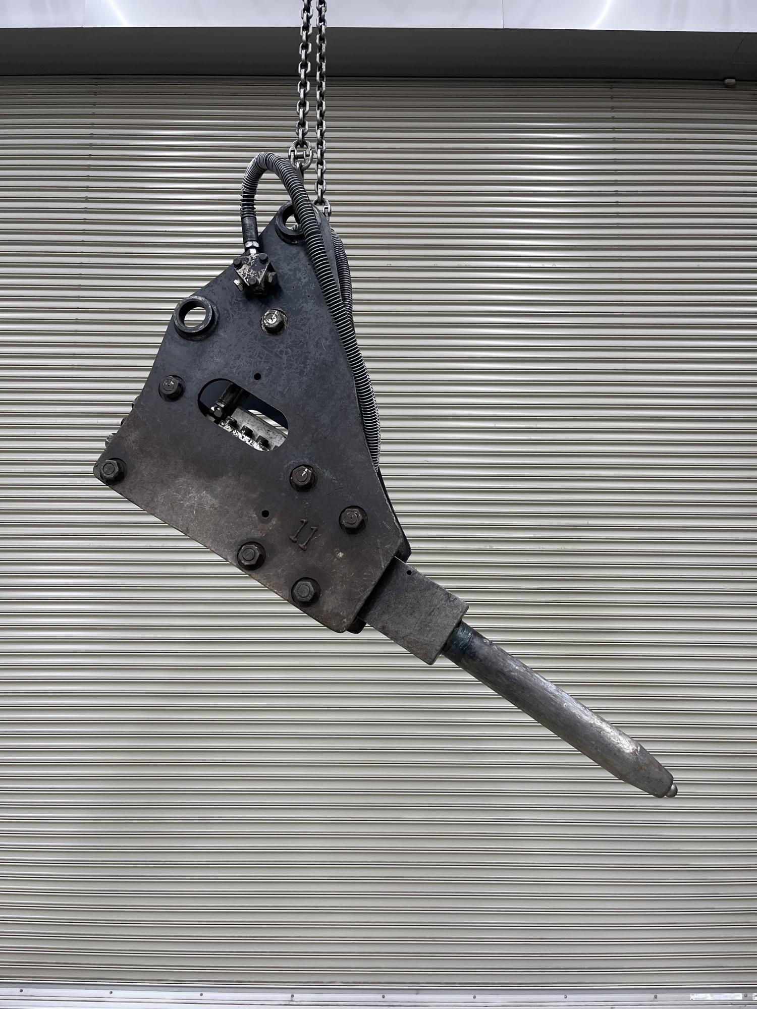 タグチ認定中古 サイドマウント　GBブレーカー　6～8ton　GBS-60