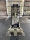 タグチ認定中古 コンクリート小割圧砕機　MC小割機　20～22ton　MC-212