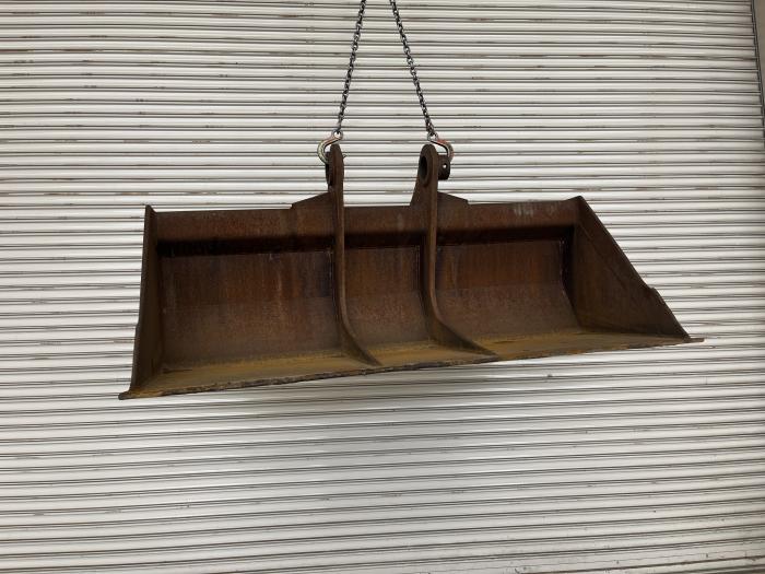 タグチ認定中古 法面バケット　20～22ton　Y1-200