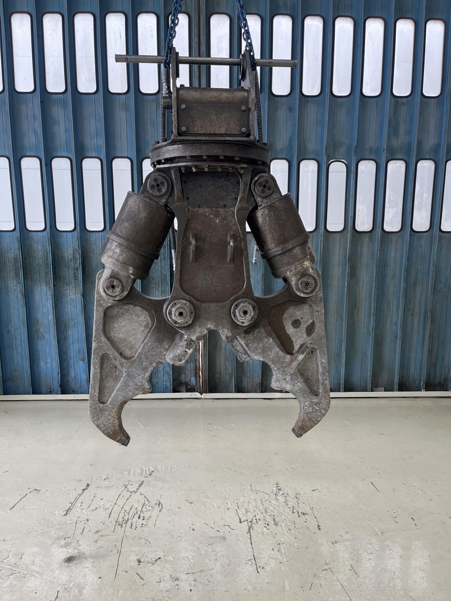 タグチ認定中古 ツインシリンダ　D大割機　10～14ton　D-131A