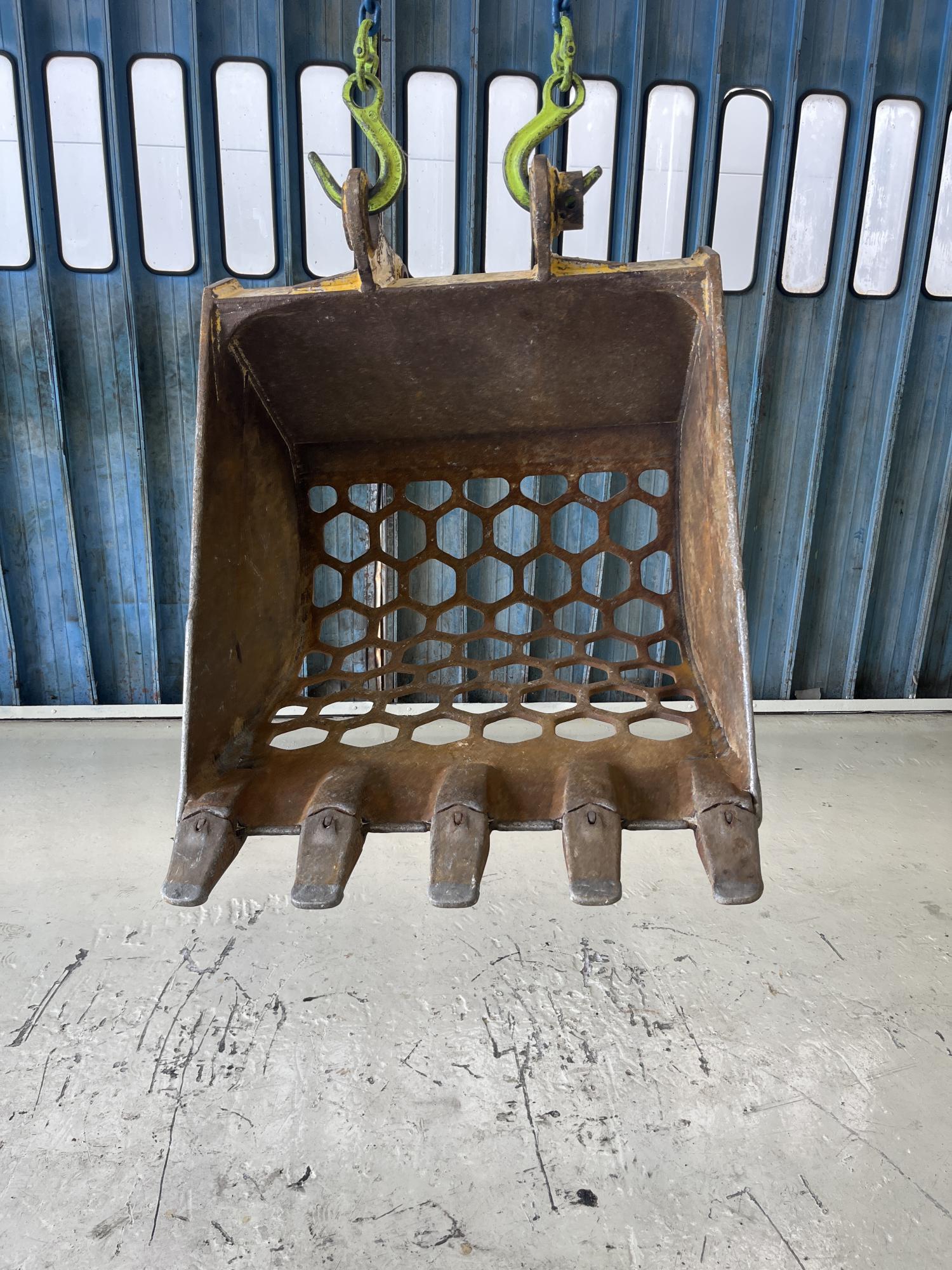 タグチ認定中古 ハニカムスケルトンバケット　6～8ton　HSK-60　HEX100