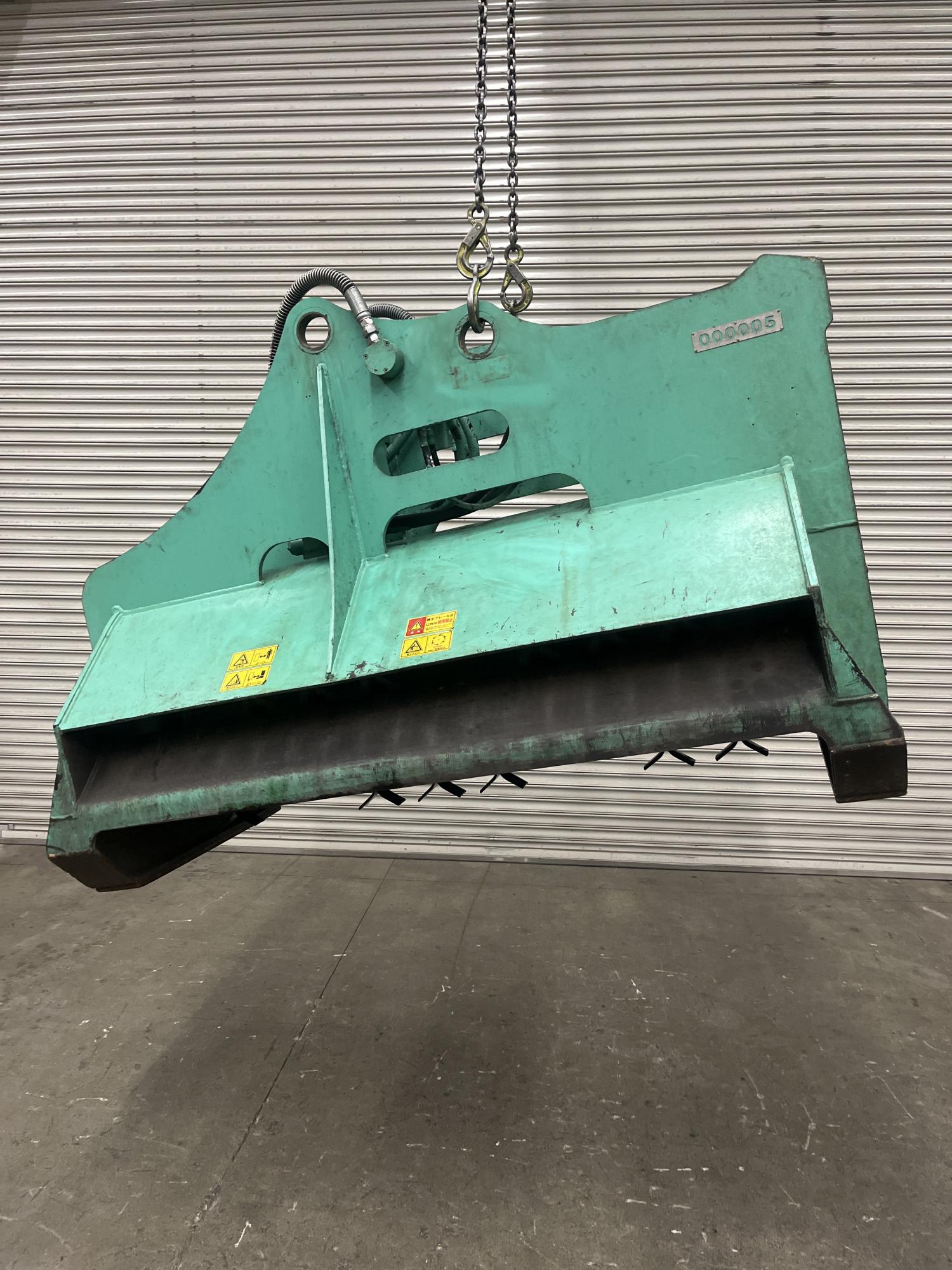 タグチ認定中古 雑木&草刈り機　クサカルゴン　10～14ton　KS-122