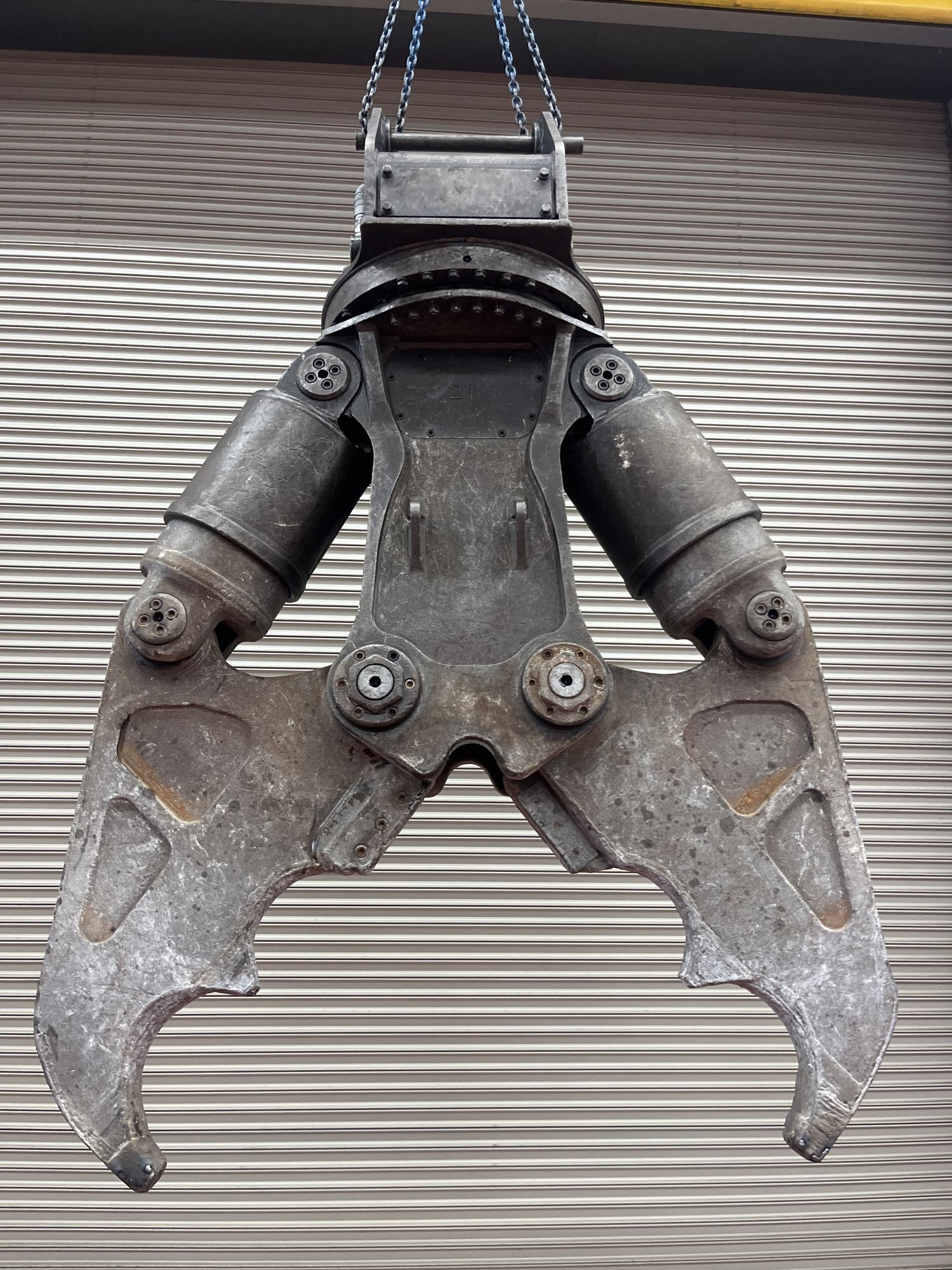 タグチ認定中古 ツインシリンダ　D大割機　20～22ton　D-211A