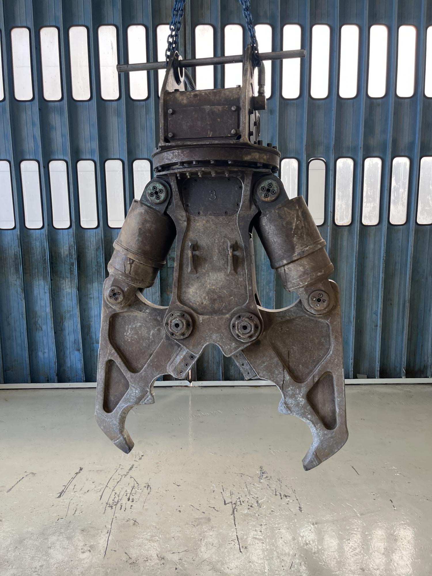 タグチ認定中古 ツインシリンダ　D大割機　10～14ton　D-131A