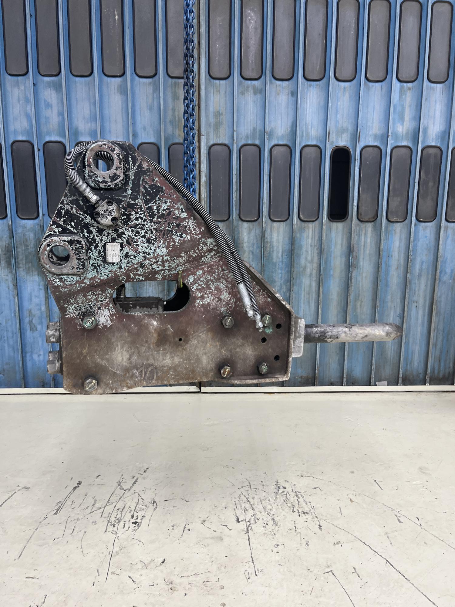 タグチ認定中古 サイドマウント　GBブレーカー　10～14ton　GBS-120