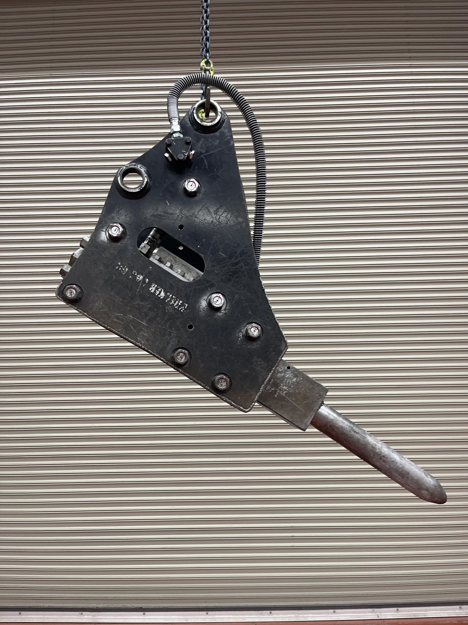 タグチ認定中古 サイドマウント　GBブレーカー　6～8ton　GBS-60