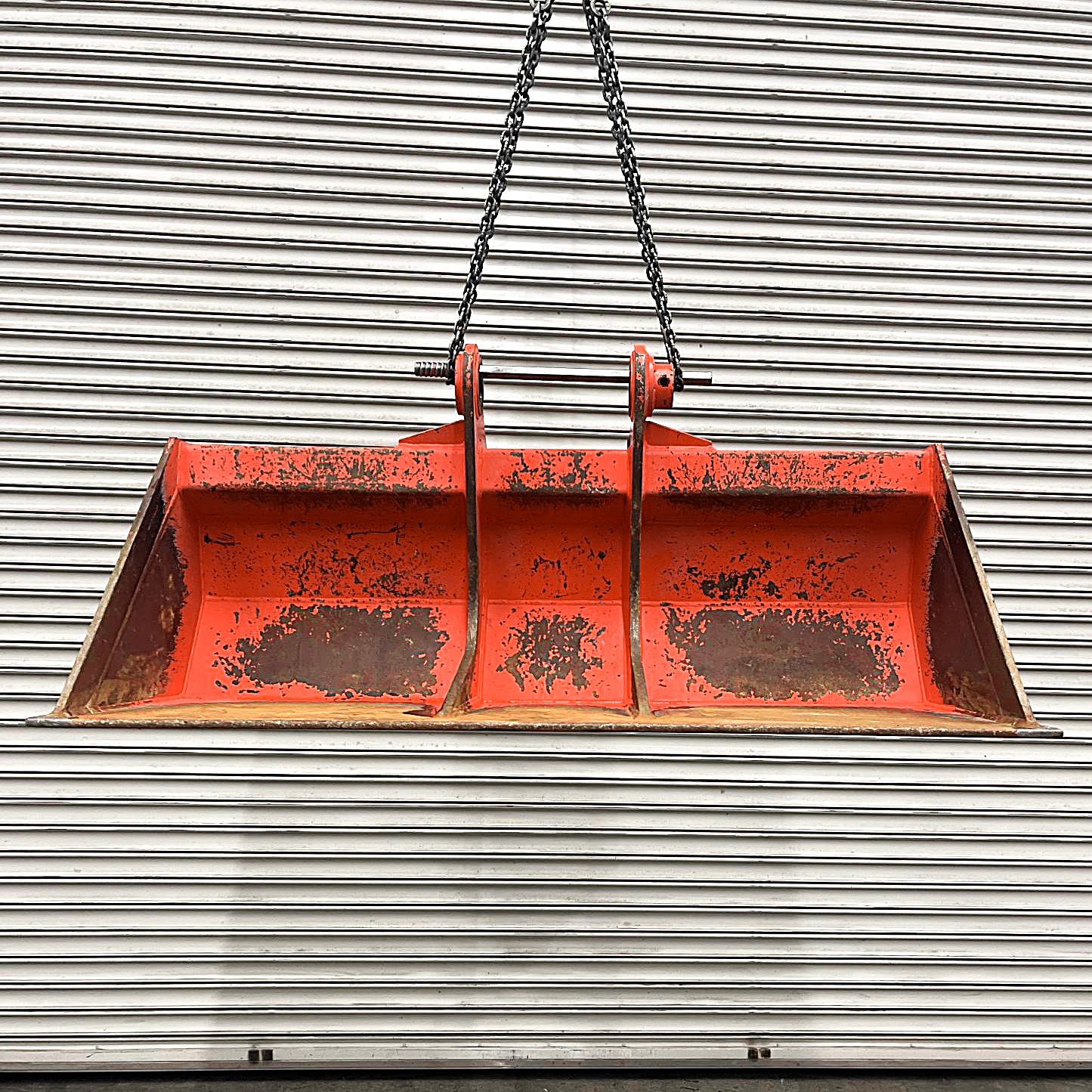 タグチ認定中古 法面バケット　20～22ton　Y1-200