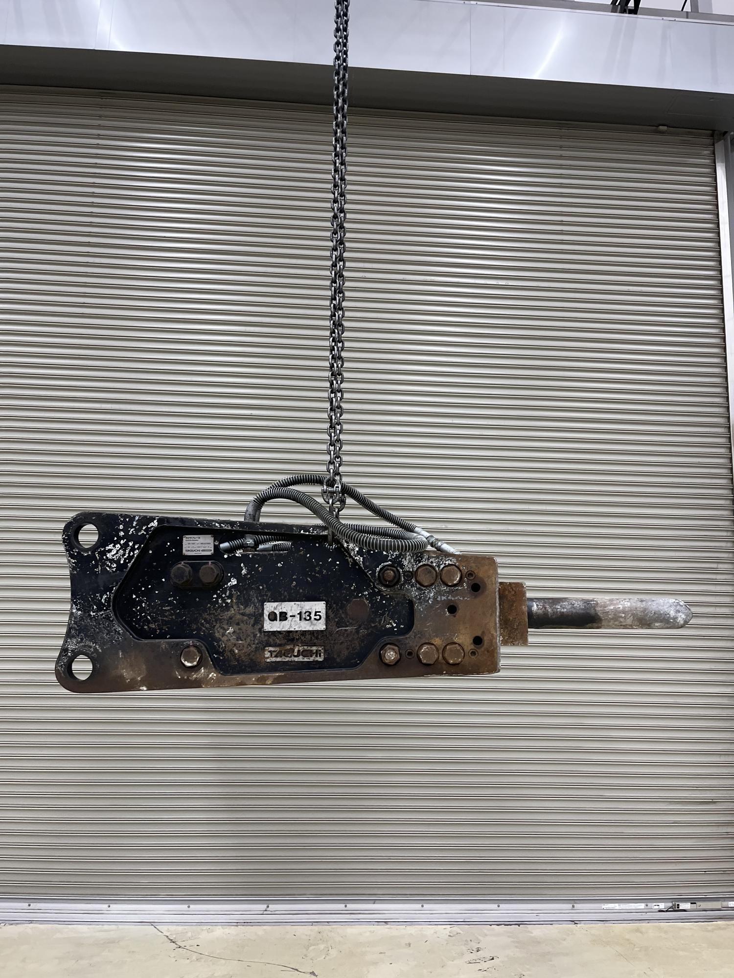 タグチ認定中古 トップマウント　GBブレーカー　10～14ton　GB-135T