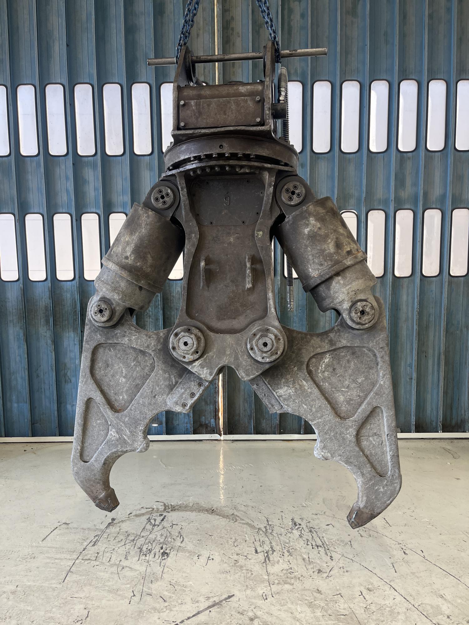 タグチ認定中古 ツインシリンダ　D大割機　20～22ton　D-211A