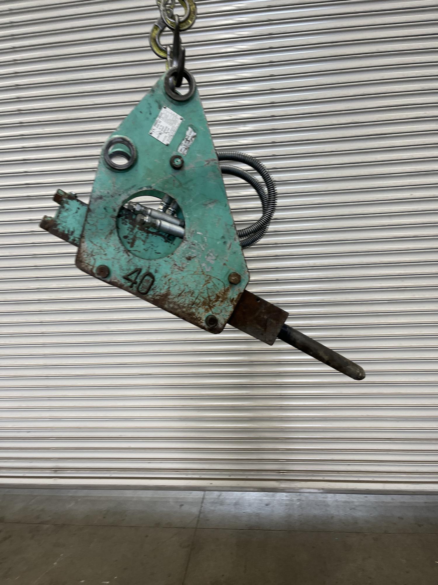 タグチ認定中古 油圧ブレーカー　1.2～2.5ton