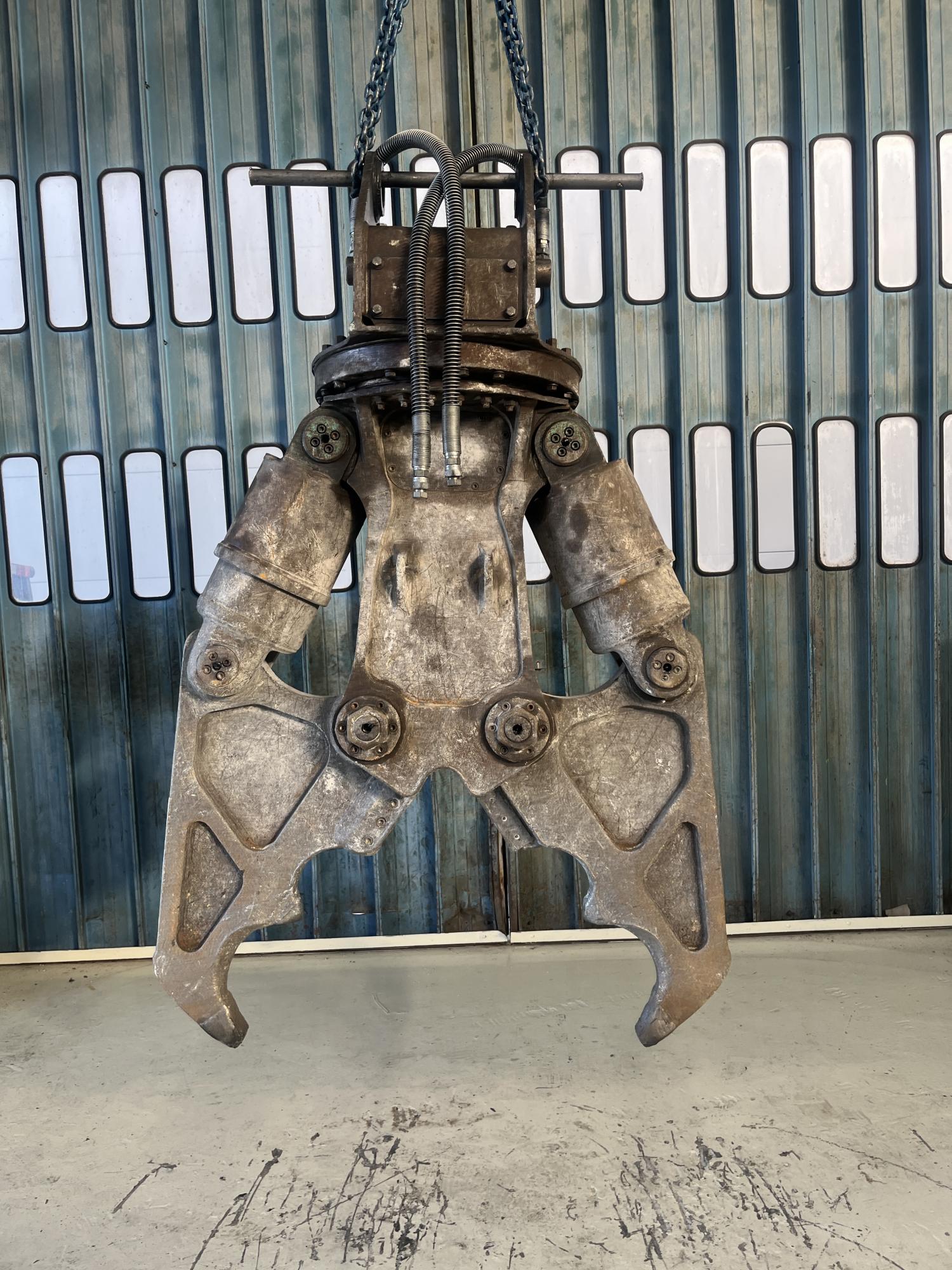 タグチ認定中古 ツインシリンダ　D大割機　10～14ton　D-131A