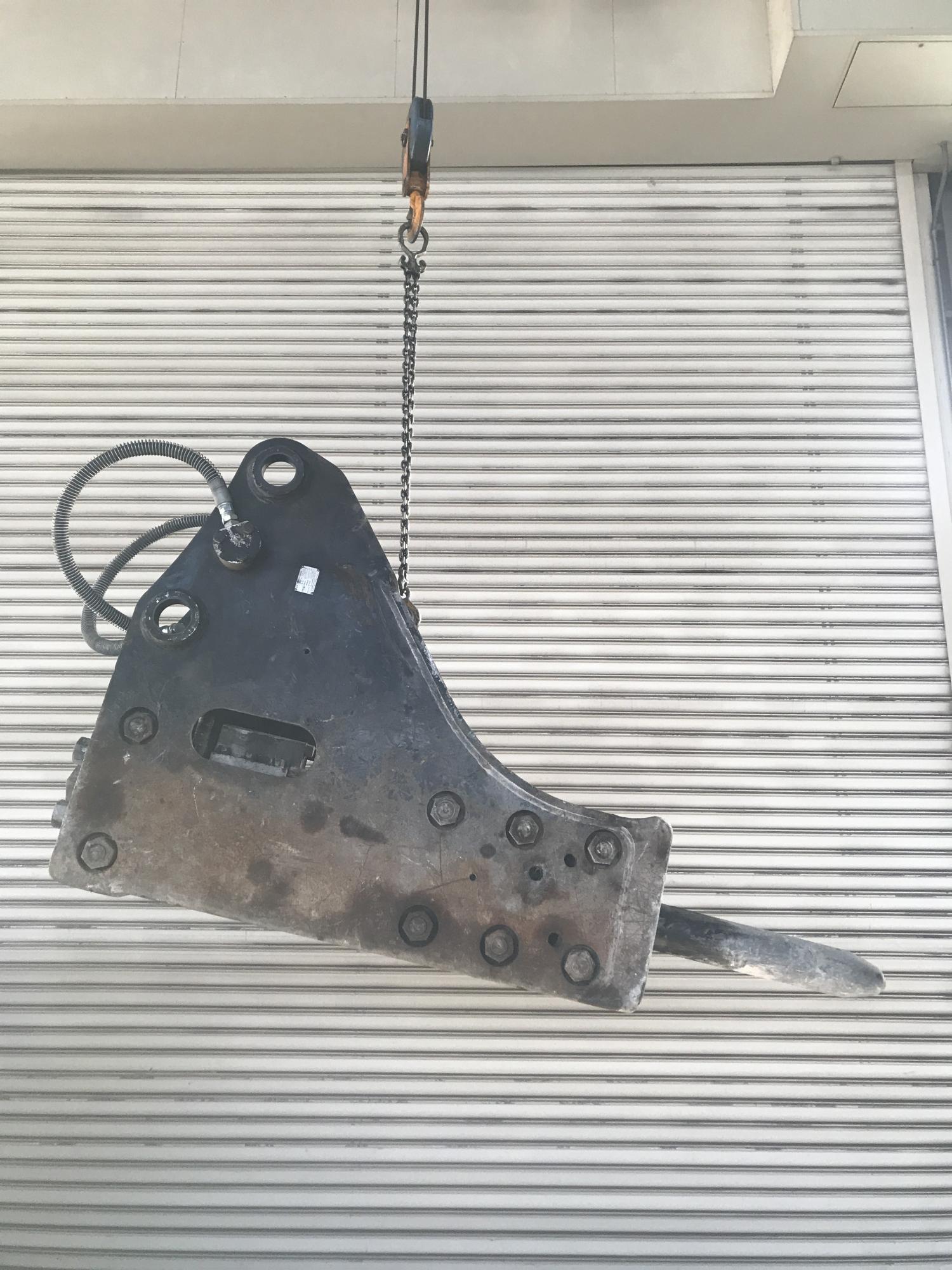 タグチ認定中古 サイドマウント　GBブレーカー　20～22ton　GBS-210