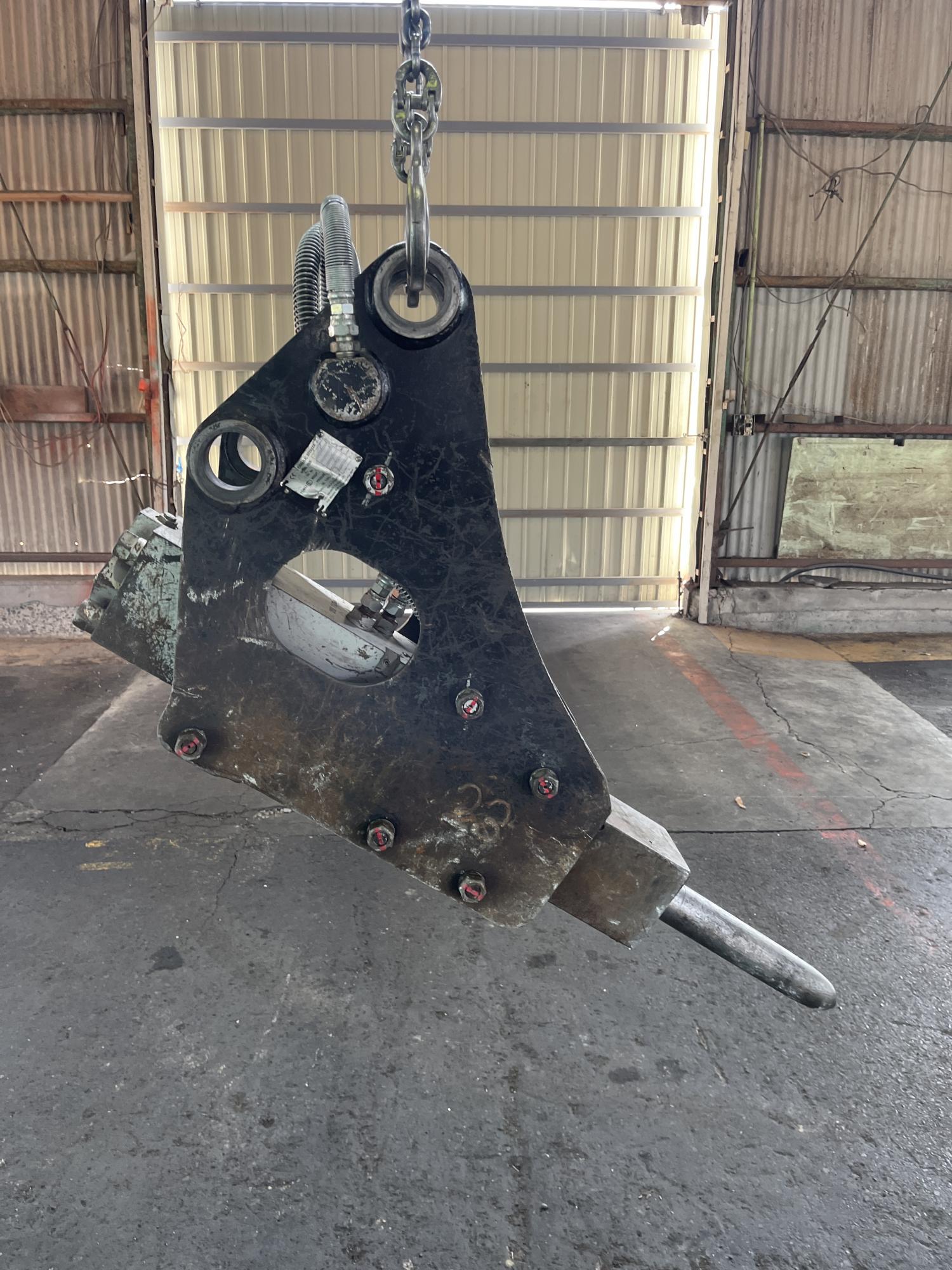 タグチ認定中古 サイドマウント　GBブレーカー　3～4ton　GBS-30