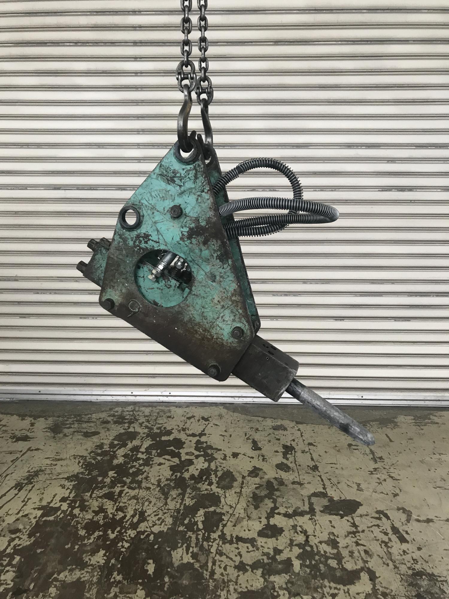 タグチ認定中古 油圧ブレーカー　1.2～2.5ton