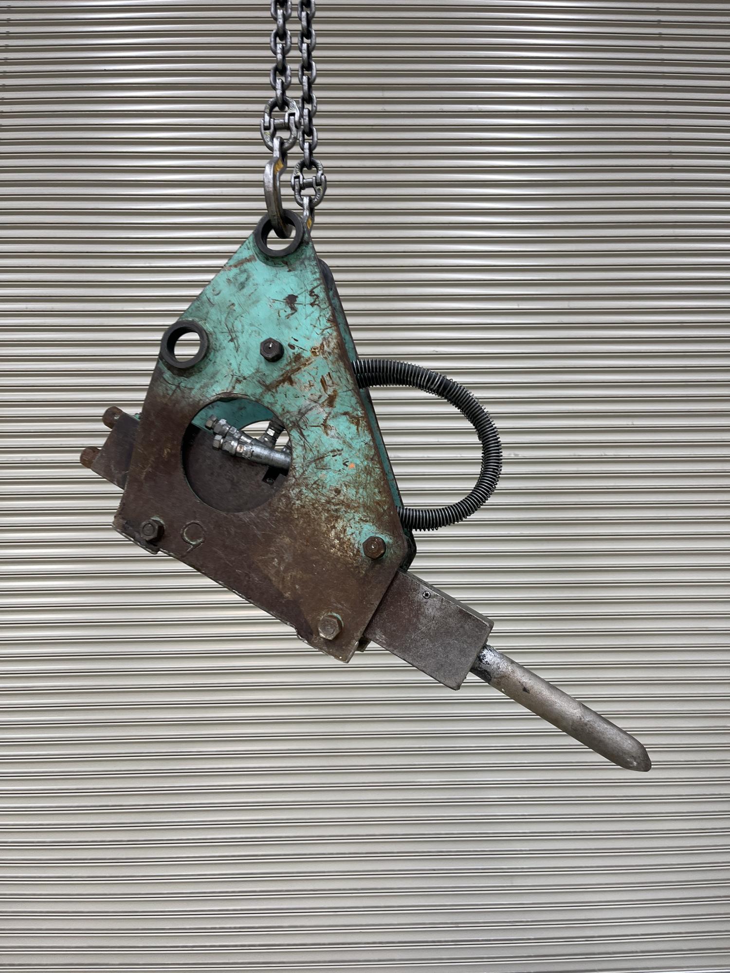 タグチ認定中古 油圧ブレーカー　1.2～2.5ton