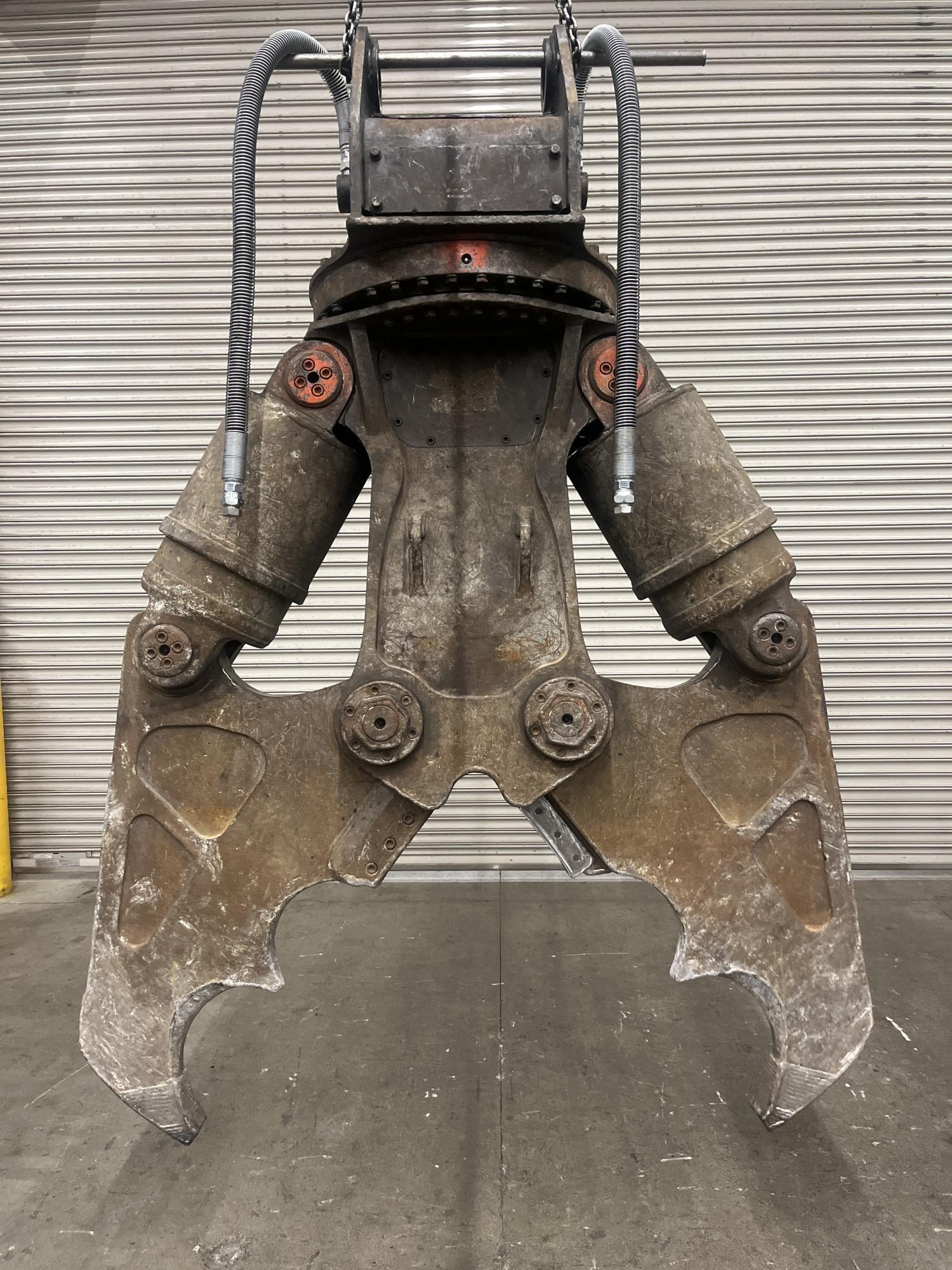 タグチ認定中古 ツインシリンダ　D大割機　20～22ton　D-211A