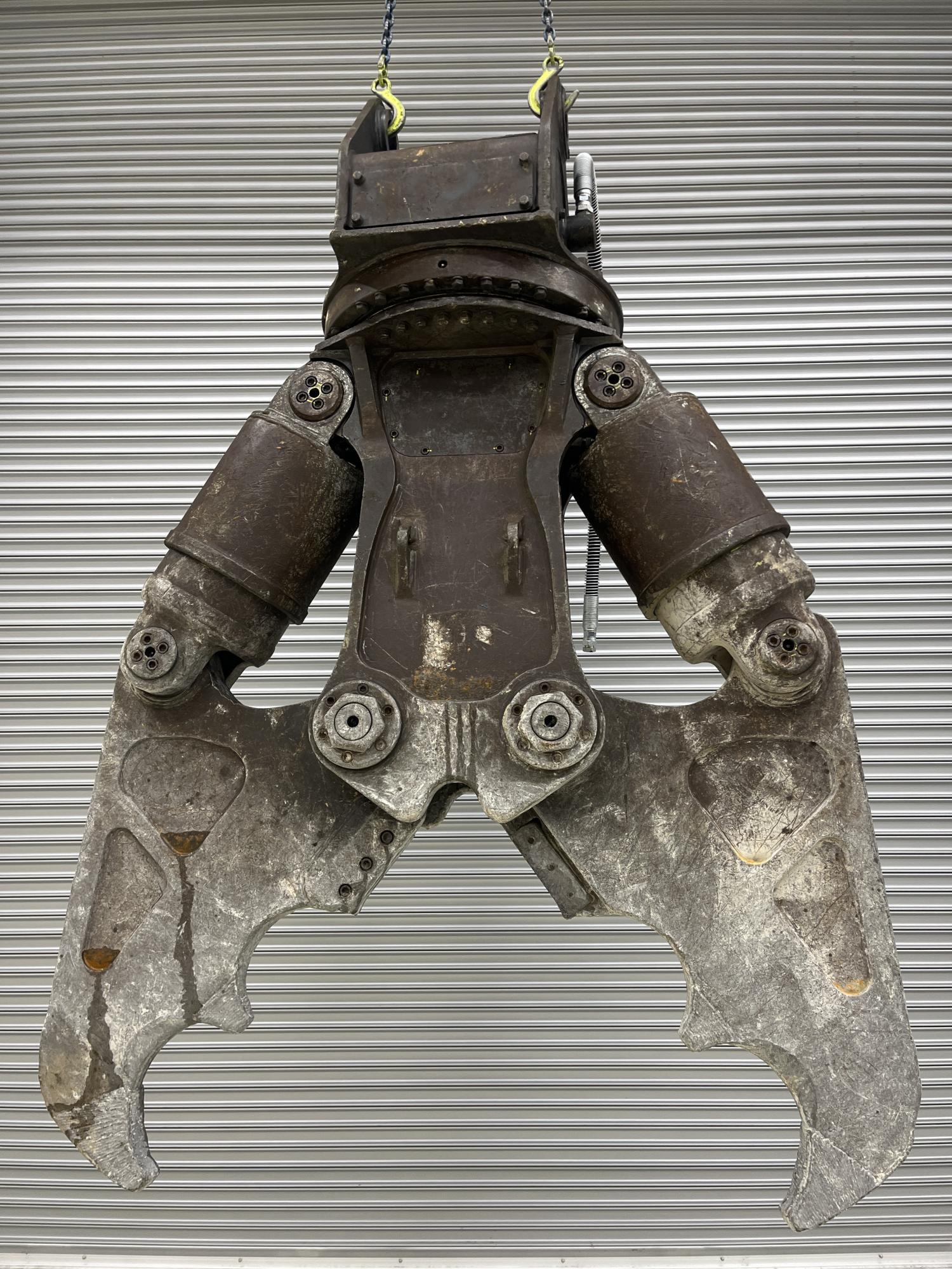 タグチ認定中古 ツインシリンダ　D大割機　20～22ton　D-211A