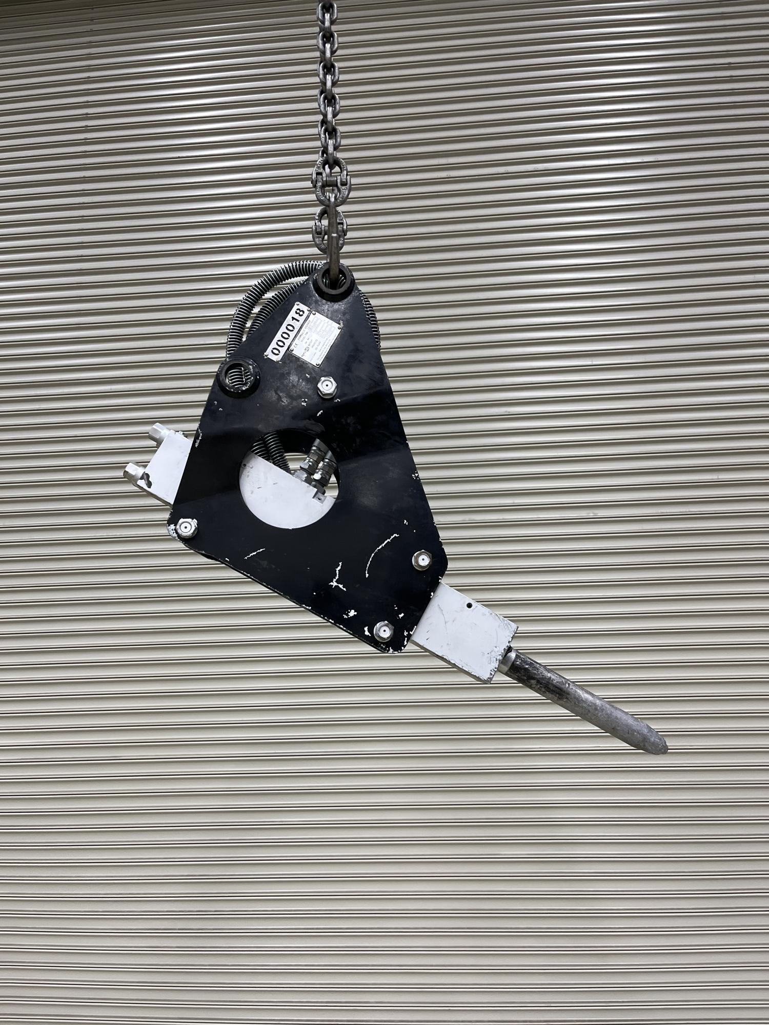 タグチ認定中古 サイドマウント　GBブレーカー　1.2～2.5ton　GBS-10